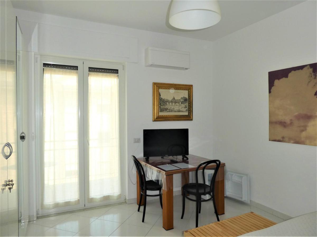 Bed and Breakfast SoggiorniSorrent Exterior foto