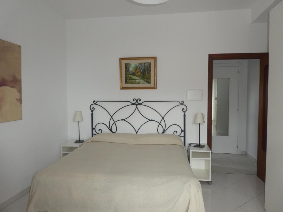 Bed and Breakfast SoggiorniSorrent Exterior foto