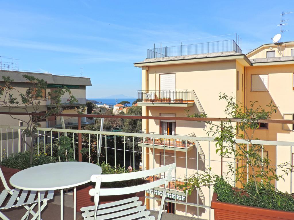 Bed and Breakfast SoggiorniSorrent Exterior foto